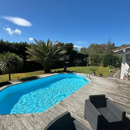 Maison Avec Piscine Et Grande Terrasse -sud Landes 度假居